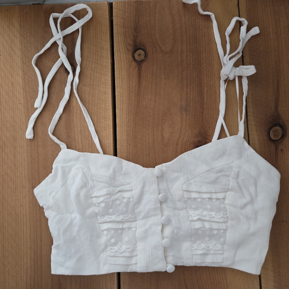 Princess Polly Cropped white top size 4